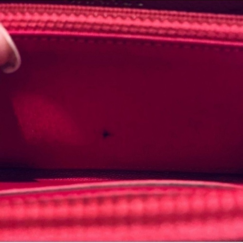 CHANEL | Wallet | Caviar Quilted Small | Dark Pink - Picture 8 of 13